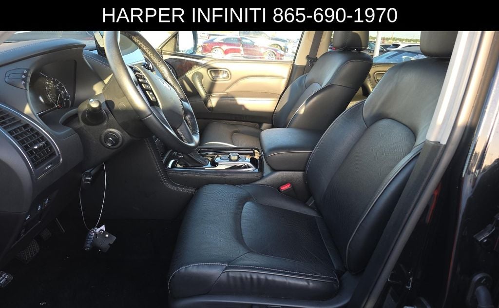 2024 INFINITI QX80 LUXE