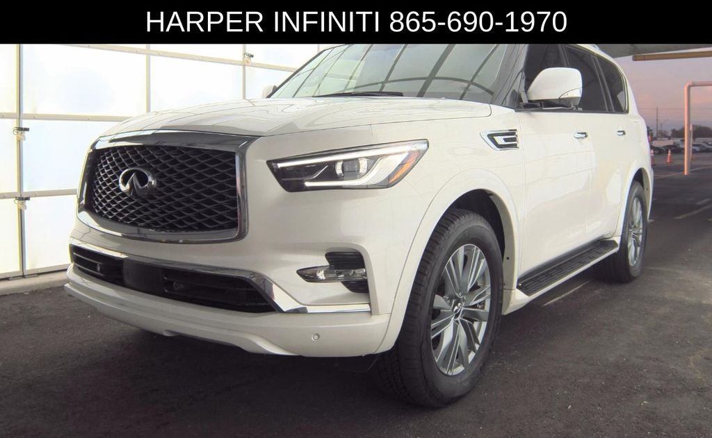 2024 INFINITI QX80 LUXE