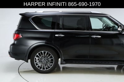 2022 INFINITI QX80 Premium Select