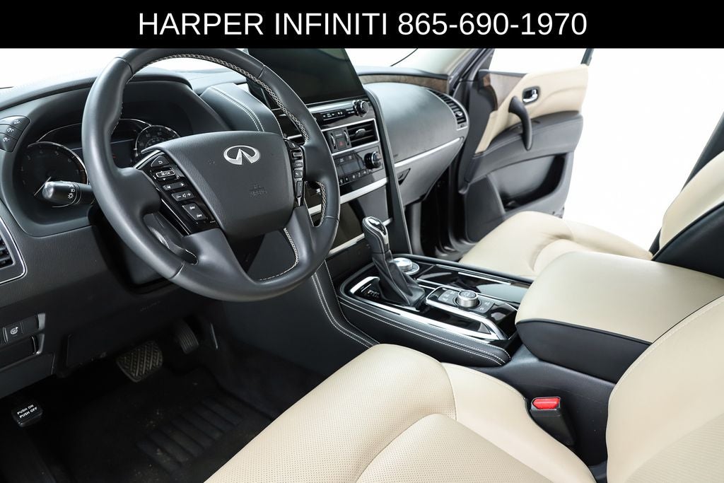 2022 INFINITI QX80 Premium Select