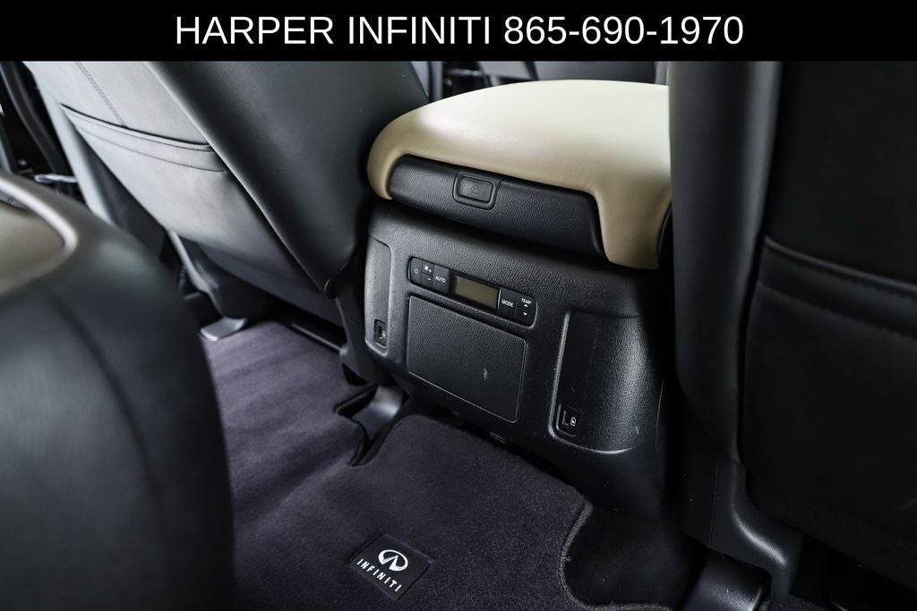 2022 INFINITI QX80 Premium Select