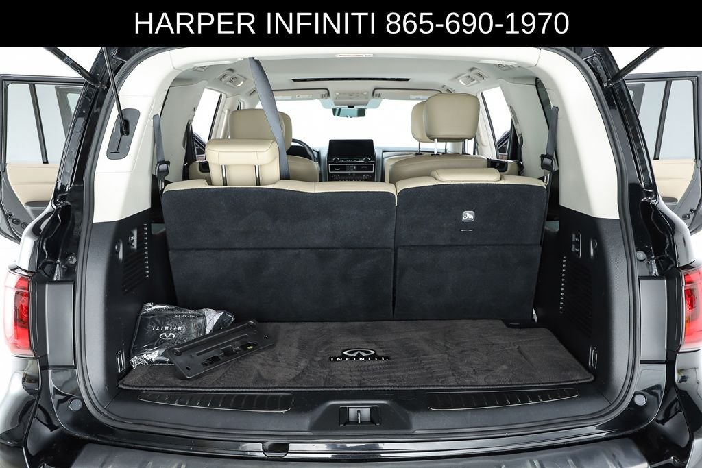 2022 INFINITI QX80 Premium Select