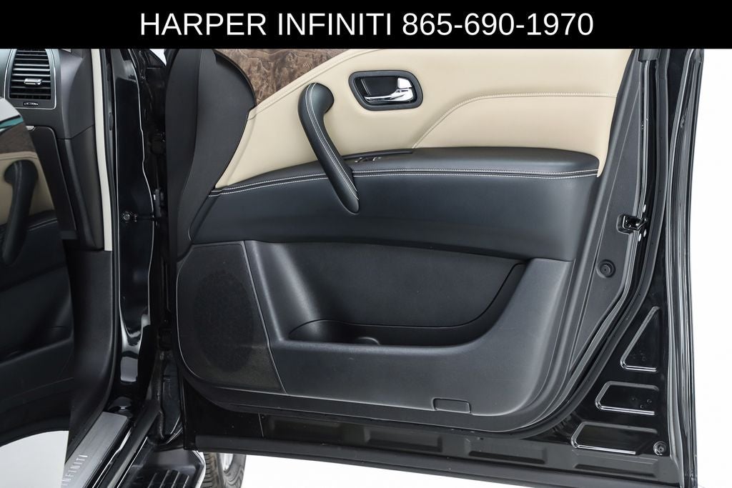 2022 INFINITI QX80 Premium Select