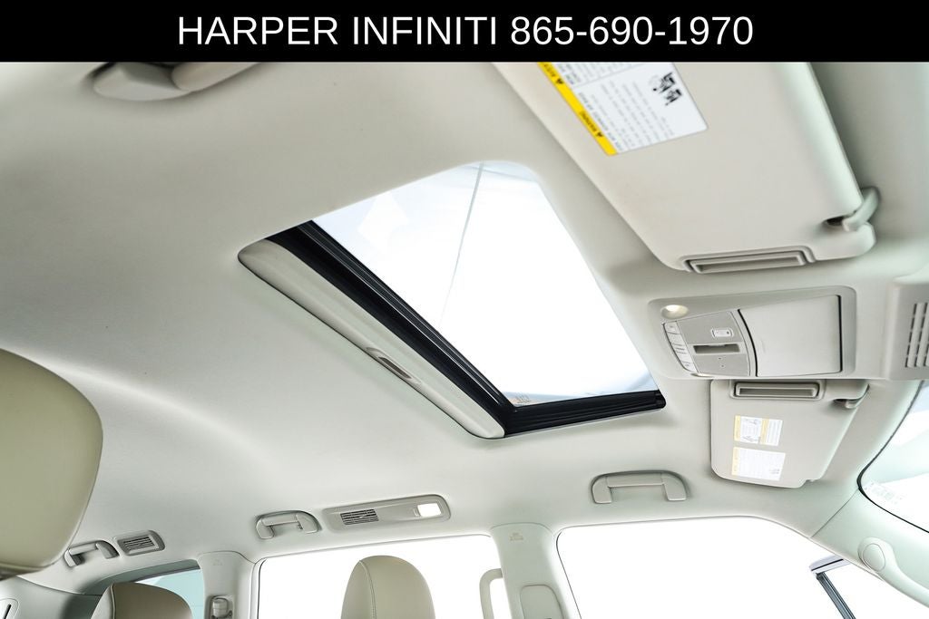 2022 INFINITI QX80 Premium Select