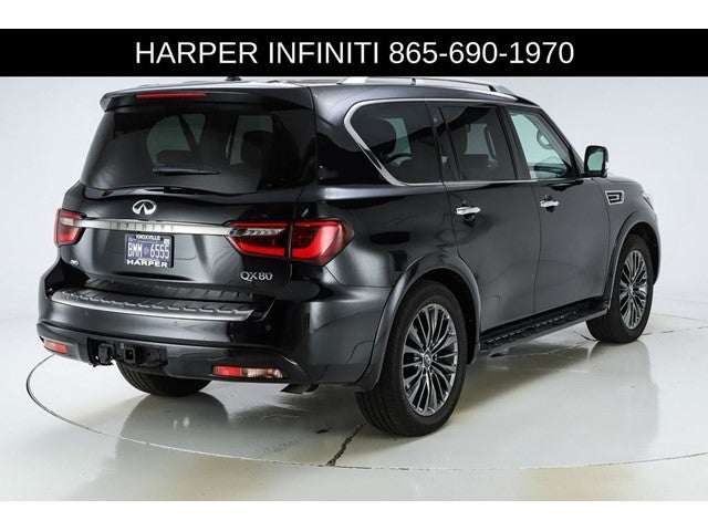 2022 INFINITI QX80 Premium Select
