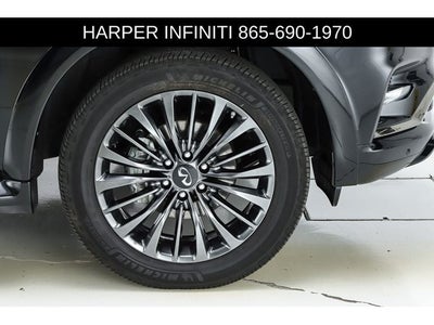 2022 INFINITI QX80 Premium Select