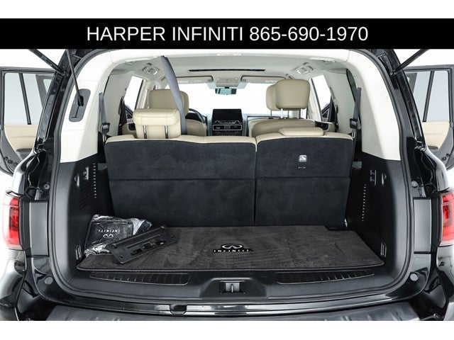 2022 INFINITI QX80 Premium Select