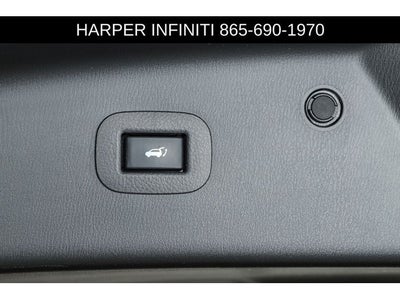 2022 INFINITI QX80 Premium Select