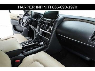 2022 INFINITI QX80 Premium Select