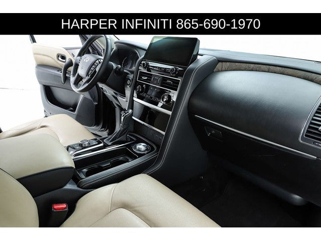 2022 INFINITI QX80 Premium Select