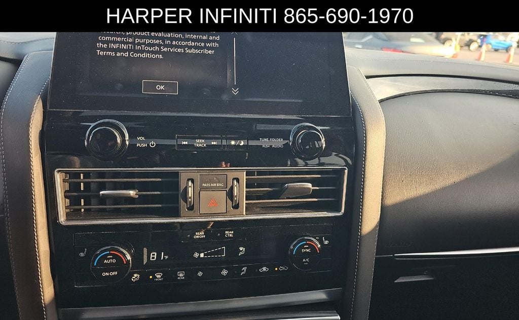 2024 INFINITI QX80 LUXE