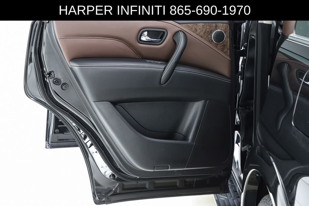 2023 INFINITI QX80 Premium Select