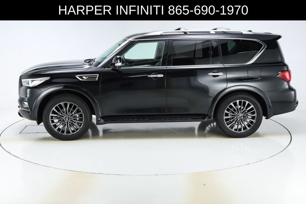 2023 INFINITI QX80 Premium Select