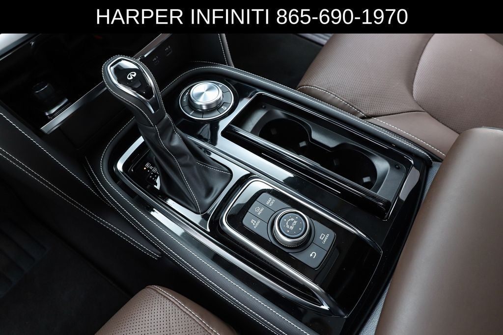2023 INFINITI QX80 Premium Select