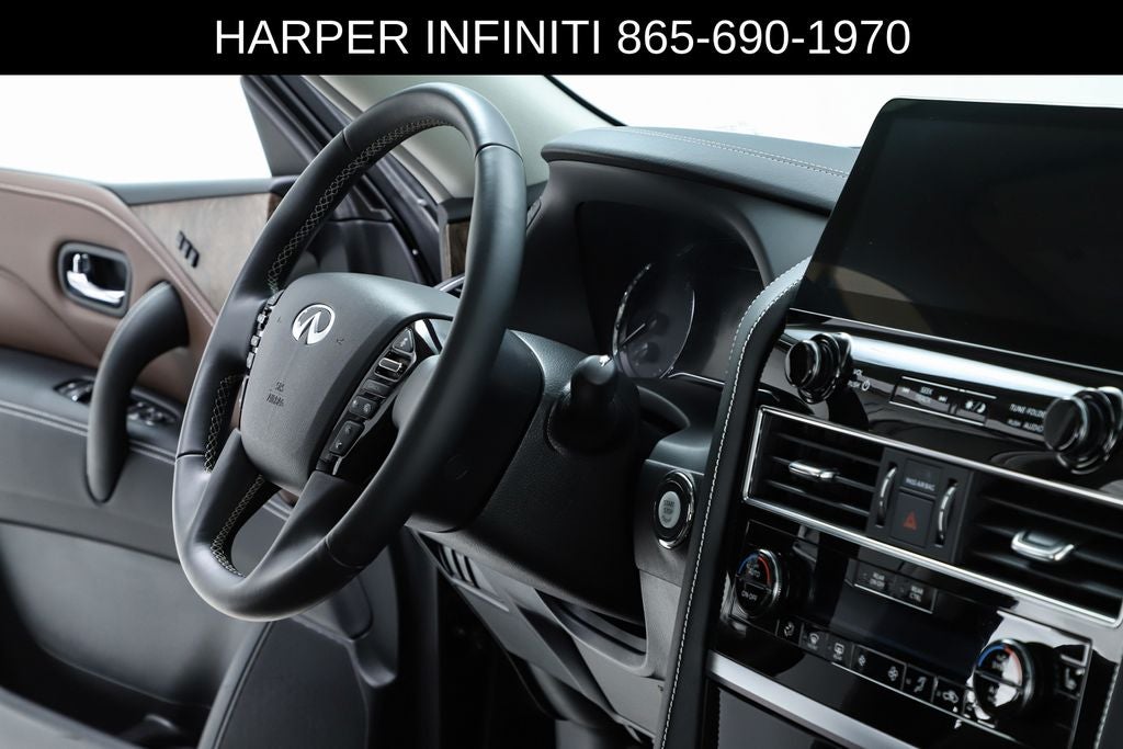 2023 INFINITI QX80 Premium Select