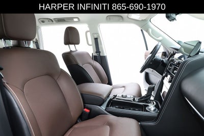 2023 INFINITI QX80 Premium Select