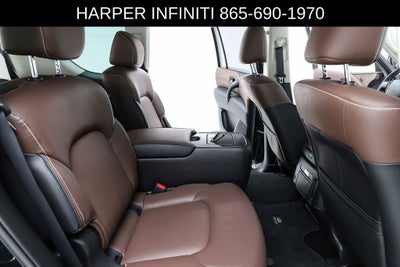 2023 INFINITI QX80 Premium Select