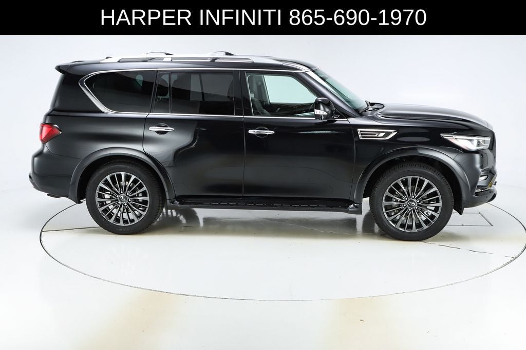 2023 INFINITI QX80 Premium Select