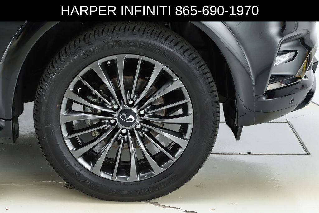 2023 INFINITI QX80 Premium Select