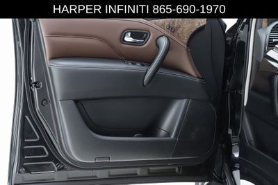 2023 INFINITI QX80 Premium Select