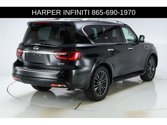 2023 INFINITI QX80 Premium Select