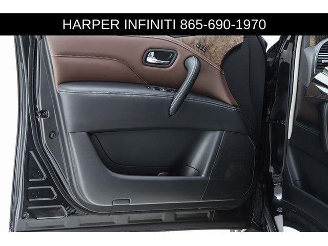 2023 INFINITI QX80 Premium Select