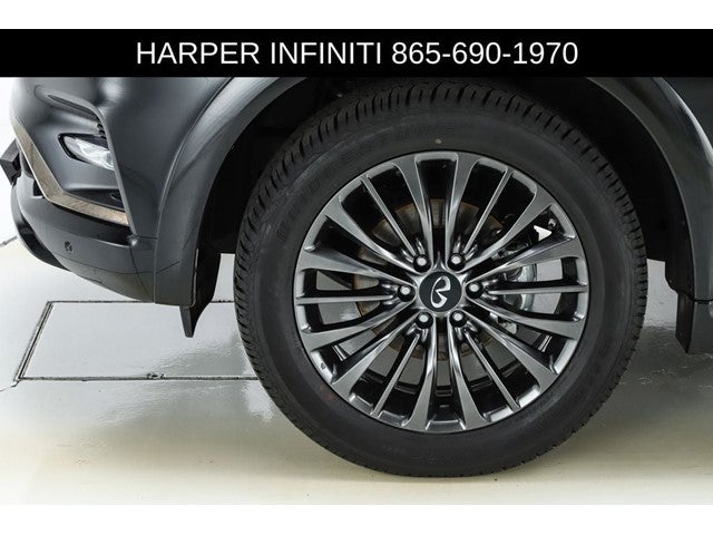 2023 INFINITI QX80 Premium Select