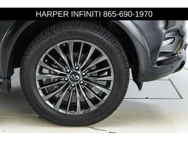 2023 INFINITI QX80 Premium Select