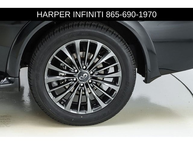 2023 INFINITI QX80 Premium Select