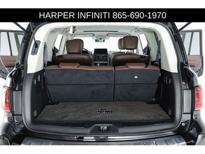 2023 INFINITI QX80 Premium Select