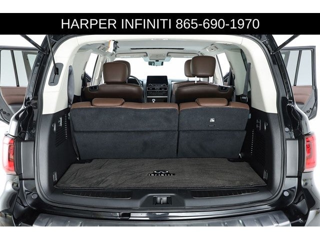 2023 INFINITI QX80 Premium Select