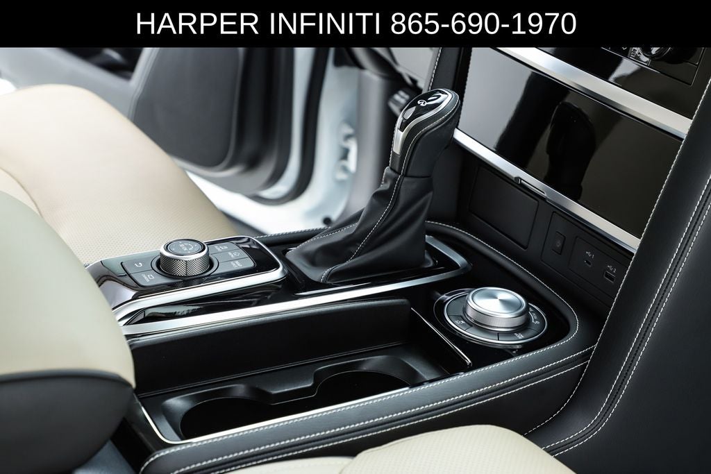 2024 INFINITI QX80 Premium Select