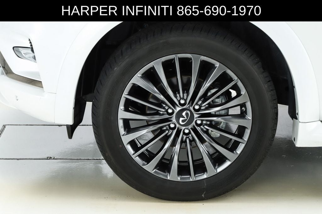 2024 INFINITI QX80 Premium Select