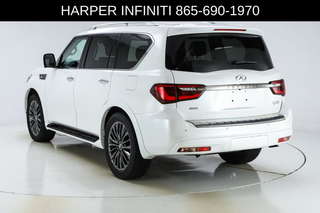 2024 INFINITI QX80 Premium Select