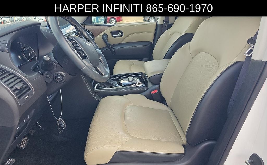 2024 INFINITI QX80 Premium Select