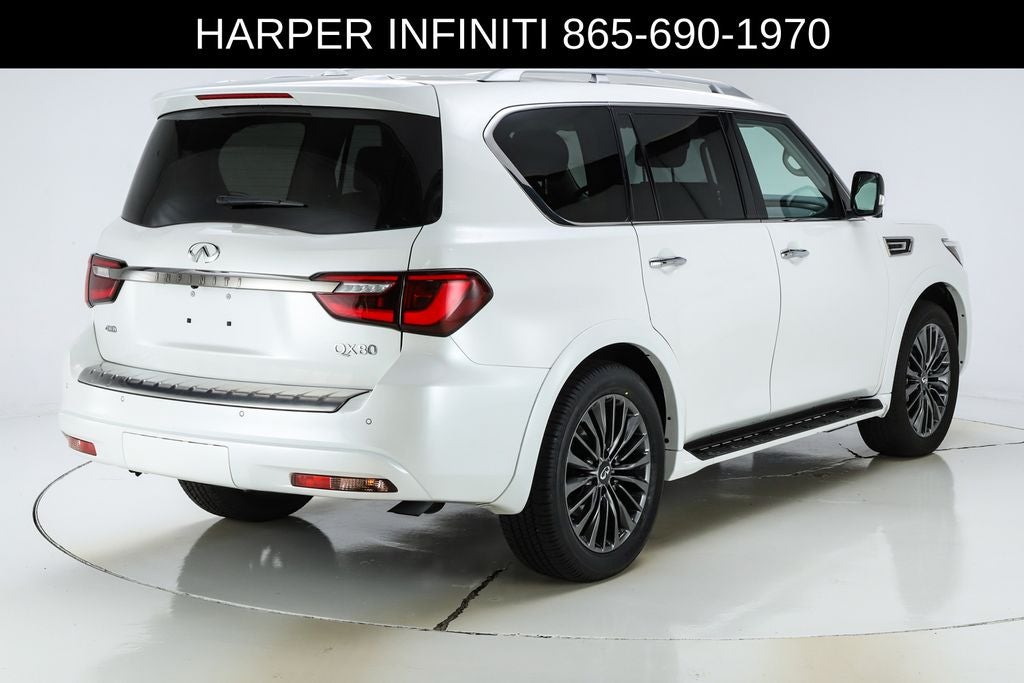 2024 INFINITI QX80 Premium Select