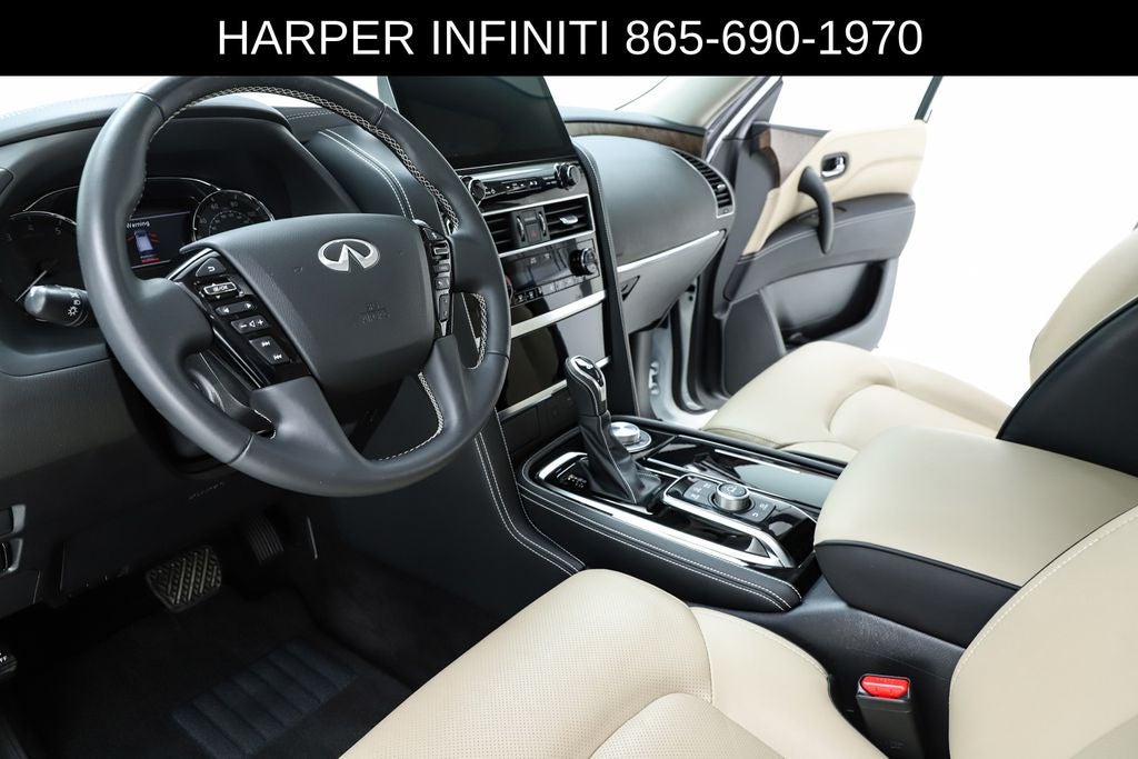 2024 INFINITI QX80 Premium Select