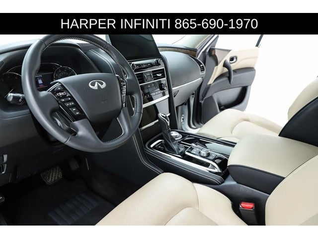 2024 INFINITI QX80 Premium Select