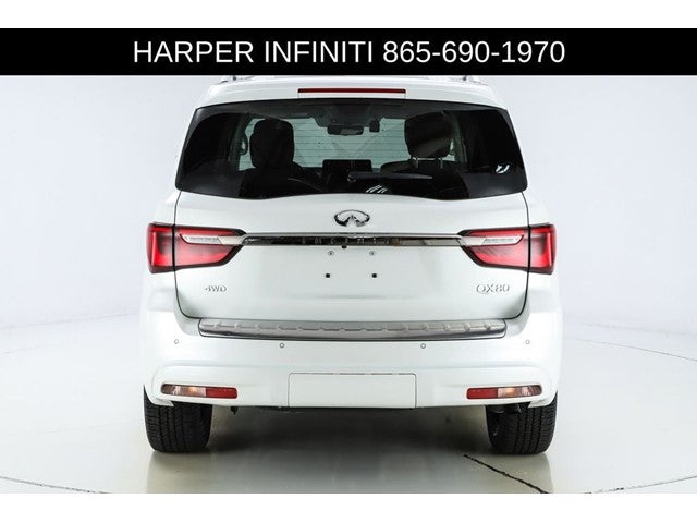 2024 INFINITI QX80 Premium Select