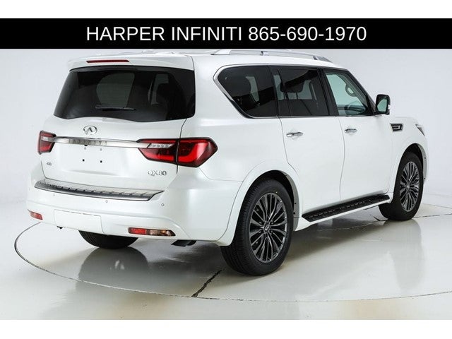 2024 INFINITI QX80 Premium Select