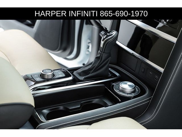 2024 INFINITI QX80 Premium Select