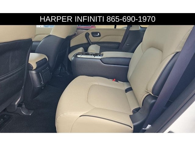 2024 INFINITI QX80 Premium Select