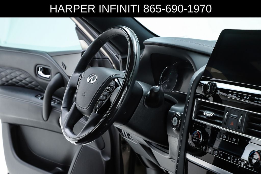2023 INFINITI QX80 SENSORY