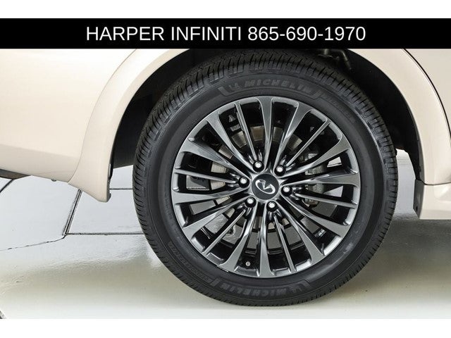 2023 INFINITI QX80 SENSORY