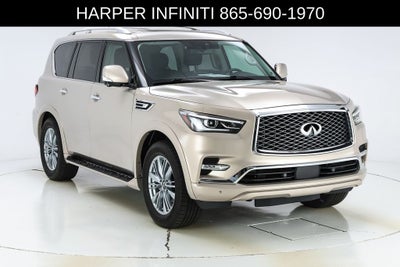 2023 INFINITI QX80 LUXE