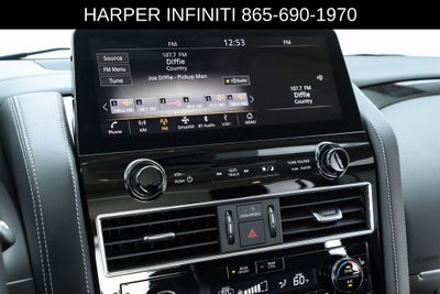 2023 INFINITI QX80 LUXE