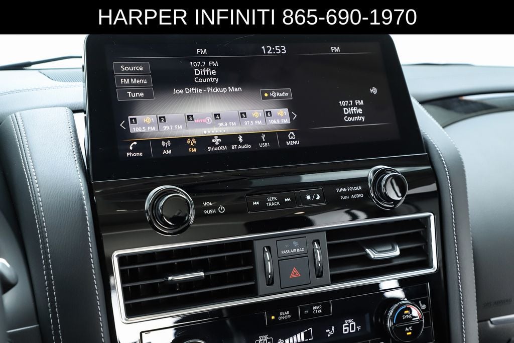 2023 INFINITI QX80 LUXE
