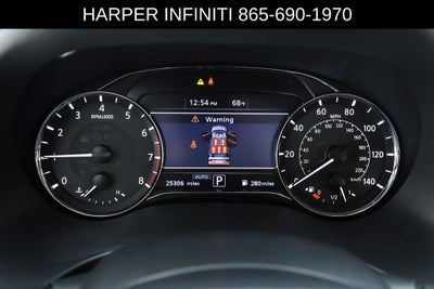 2023 INFINITI QX80 LUXE