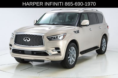 2023 INFINITI QX80 LUXE