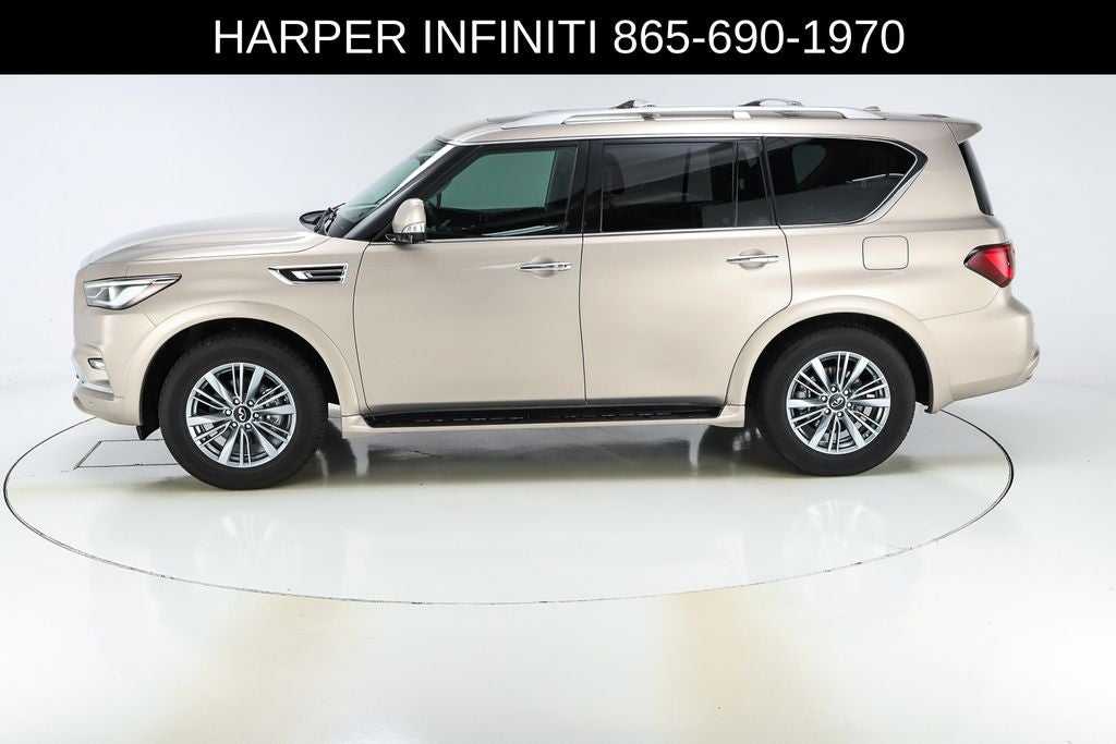 2023 INFINITI QX80 LUXE